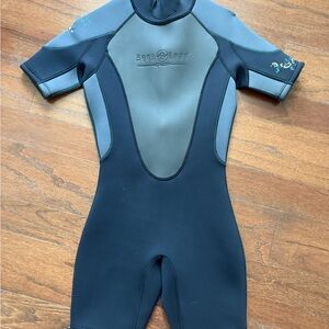 Aqualung Sport Wetsuit - Black and Gray